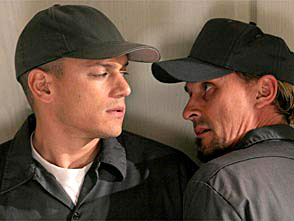 プリズン ブレイク シーズン2 第6話 再会 ドラマ パソコンでもスマホでも 動画を見るならshowtime ショウタイム