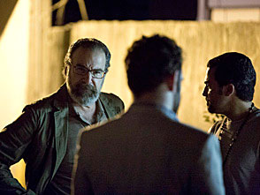 ホームランド Homeland シーズン3 第8話 交錯 ドラマ パソコンでもスマホでも 動画を見るならshowtime ショウタイム