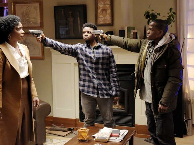 クワンティコ Fbiアカデミーの真実 シーズン1 第15話 憎悪と偏見 ドラマ パソコンでもスマホでも 動画を見るならshowtime ショウタイム