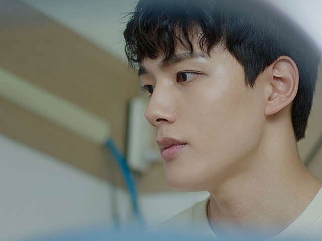 サークル 繋がった二つの世界 第11話 韓国ドラマ 韓国映画 Koreantime パソコンでもスマホでも 動画を見るならshowtime ショウタイム