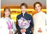 TAKARAZUKA NEWS Pick UpֶܹͰ ´ȥ󥿥ӥ塼ס2025ǯ4