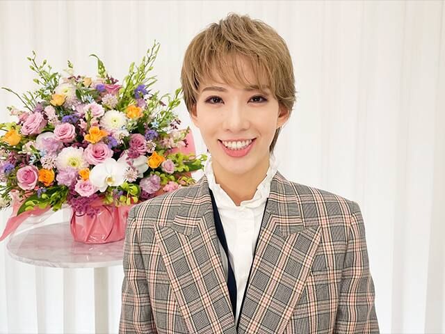 �ȥåץ����������󥰥��󥿥ӥ塼�ֱʵ׵�������̥�Ϥ������